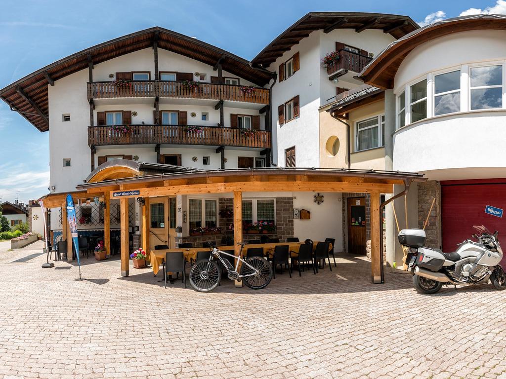 Albergo Panorama Панкия Экстерьер фото